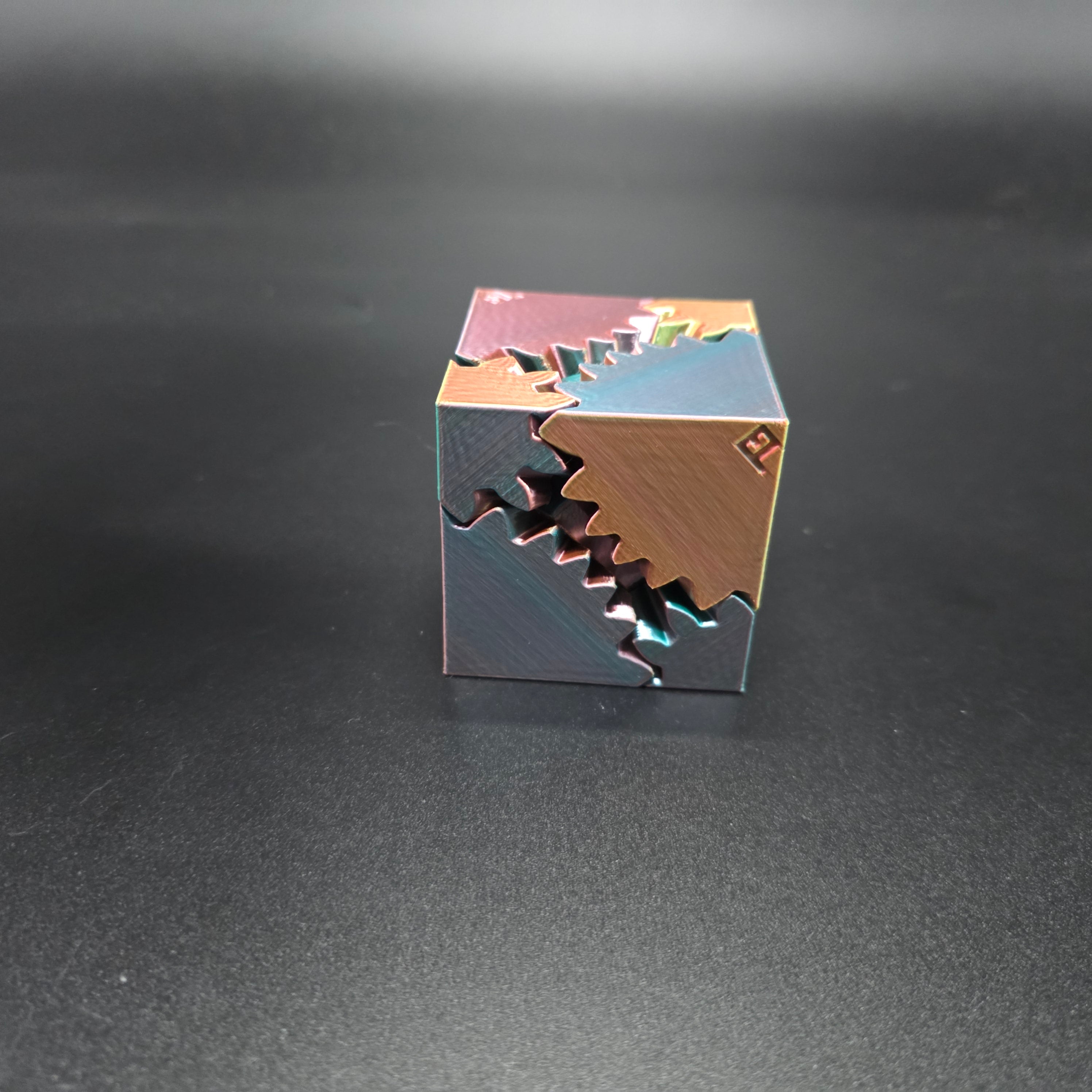 Gear fidget cube *Common*